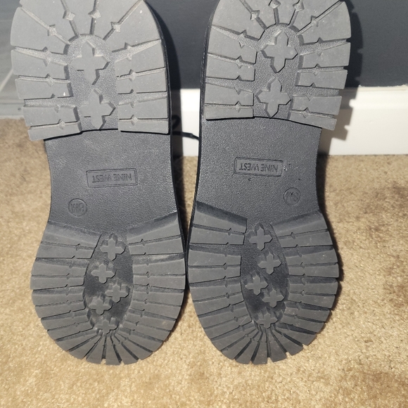 Metallic bronze/gold bootie - Picture 5 of 6